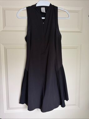 Athleta Black Sleeveless Zip-Front tennis dress!